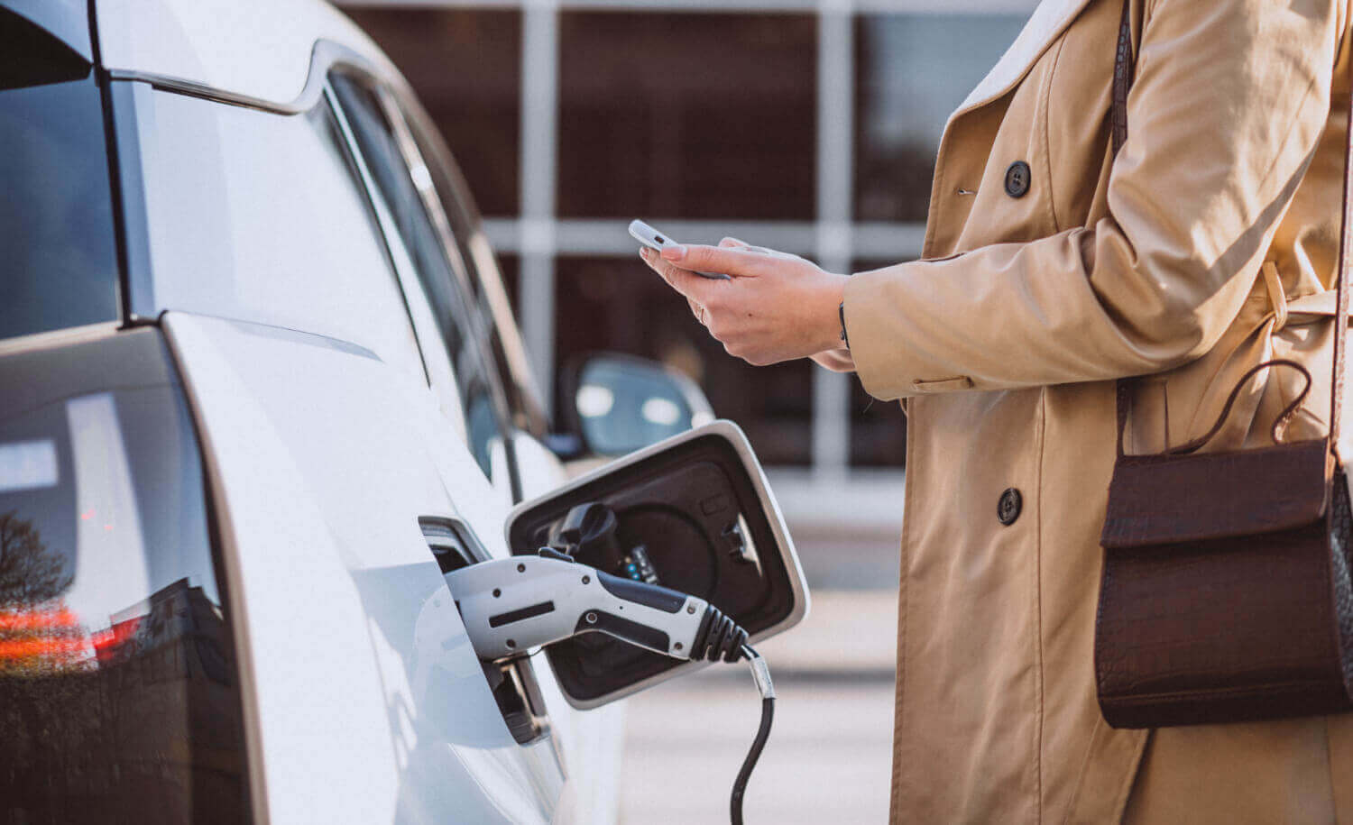 borne-recharge-rapide-vehicule-electrique-compacte-economique borne-recharge-rapide-vehicule-electrique-compacte-economique